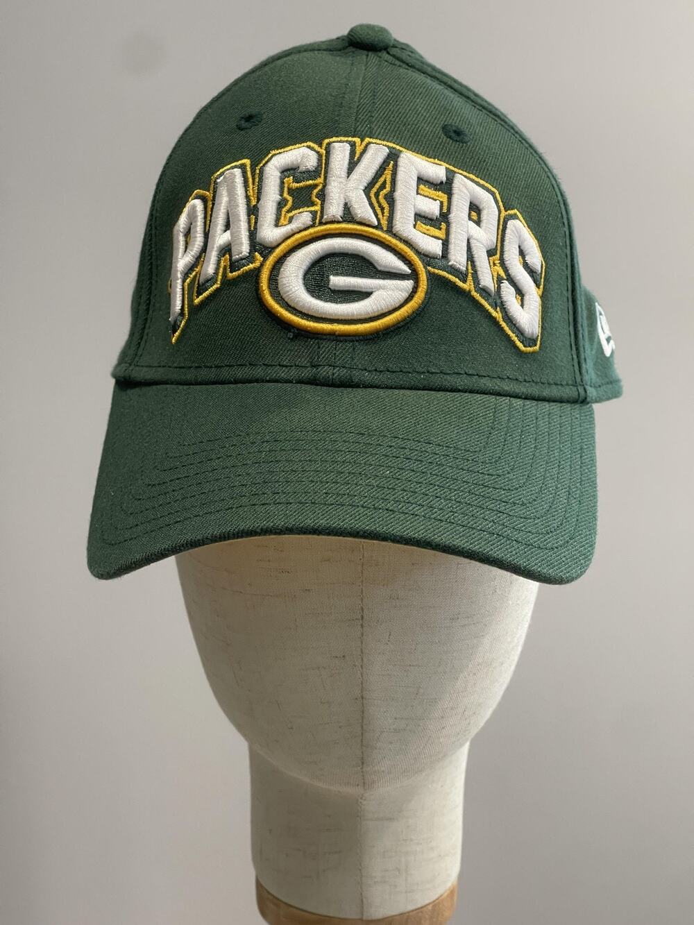 NWOT Green Bay Packers New Era Hat Cap Men's Small 39THIRTY Football Sports